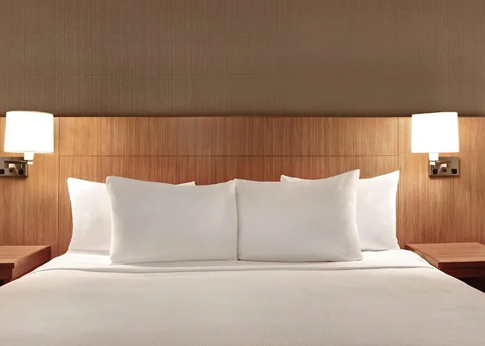 Hotel Hyatt Place / Normal 3*