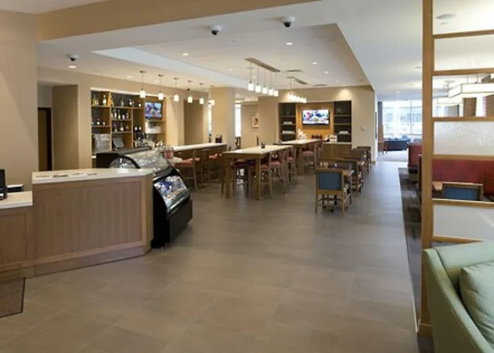 Hyatt Place / Normal Bloomington