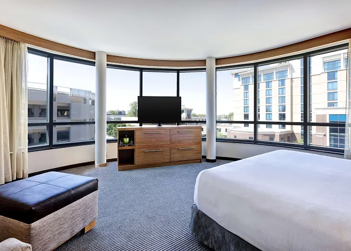 Hyatt Place / Normal 3* Bloomington