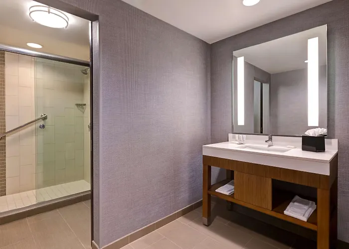 Hyatt Place / Normal Bloomington